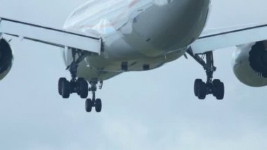 Uçak son yaklaşma