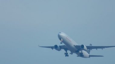 Airbus 330 kalktıktan