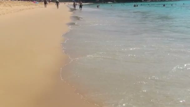 Waves rolled on the sand of Karon Beach — Stock Video