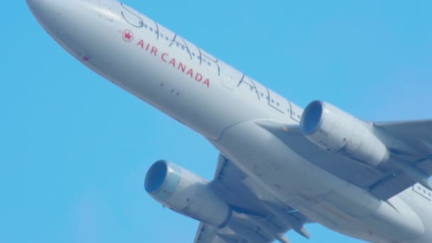 Décollage de l'Airbus 330 — Video