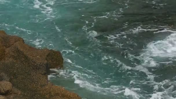 Лазурная вода моря — стоковое видео