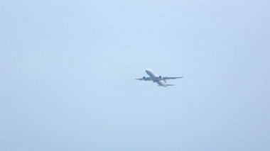 Airbus 320 kalkış, tırmanış