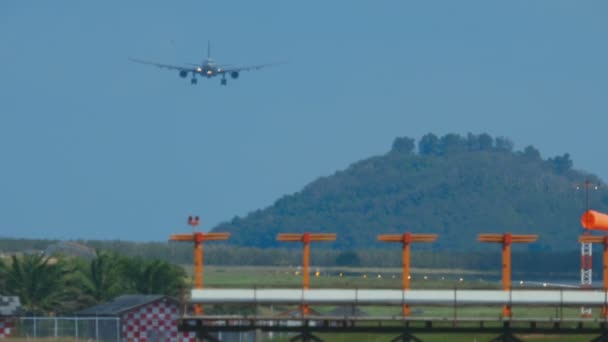 Airbus 330 yaklaşıyor — Stok video