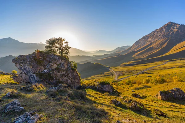 Vista Paisagem Das Montanhas Causasus Ingushetia Cáucaso Rússia — Fotografia de Stock