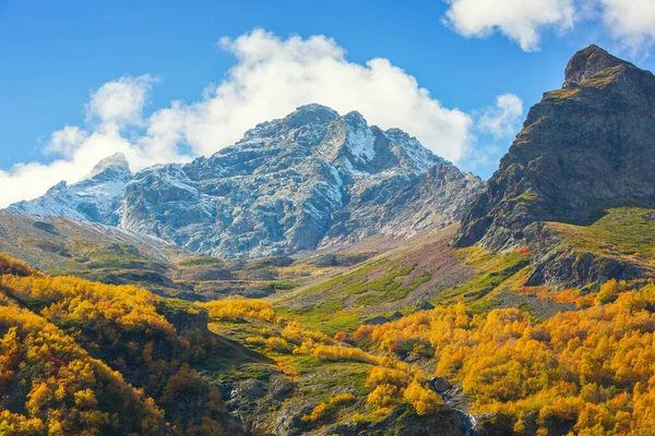 Гірський Хребет Кавказьких Гір Північна Осетія Аланія Росія — стокове фото