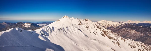 Inverno montanhas panorama — Fotografia de Stock