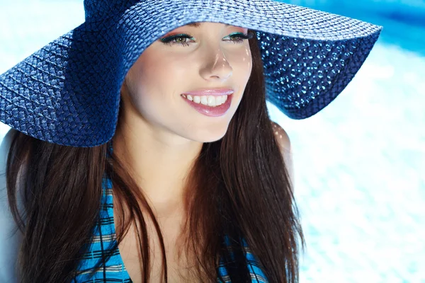 Sexy woman relaxing in pool — Stock Photo, Image