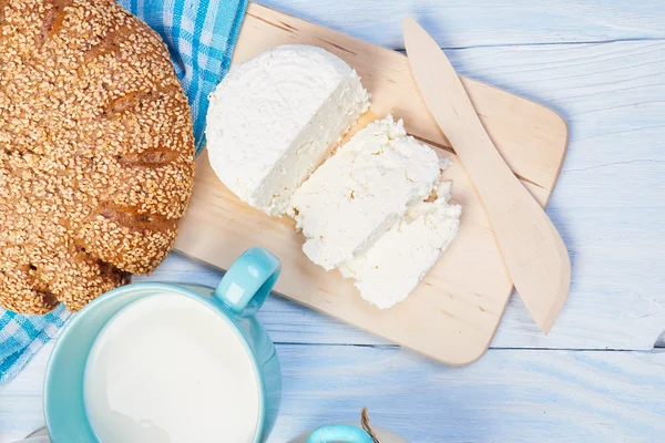 Dairy products on table — Stock Photo, Image