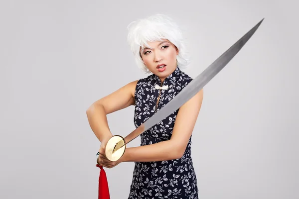 Žena a japonské bojové umění — Stock fotografie