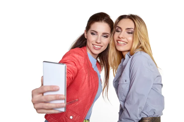 Mulheres fazendo selfie — Fotografia de Stock