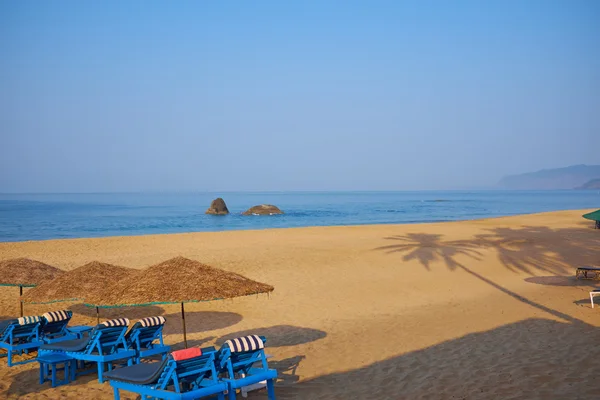 Empty beach chairs — Stock Photo, Image