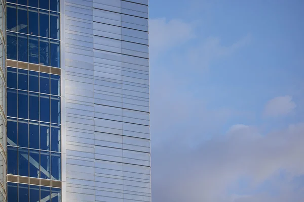 Arranha-céus altos, edifícios de escritórios — Fotografia de Stock