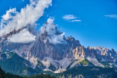 Dünyanın en ünlü dağlık yeri.