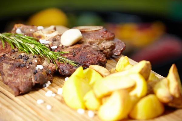 Grilled T-bone steak — Stock Photo, Image