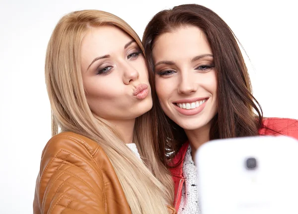 Girls making selfies at studio — Stock Photo, Image