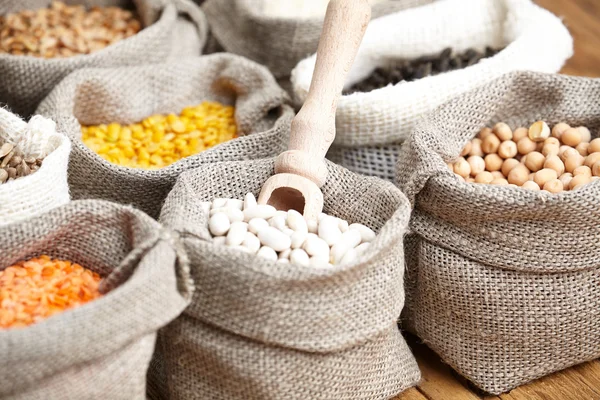 Kukorica és táskák szemek — Stock Fotó