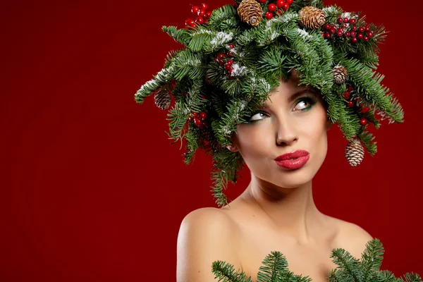 Flicka med julgran frisyr — Stockfoto