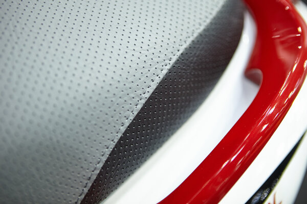 Мотоцикл пластиковые детали
