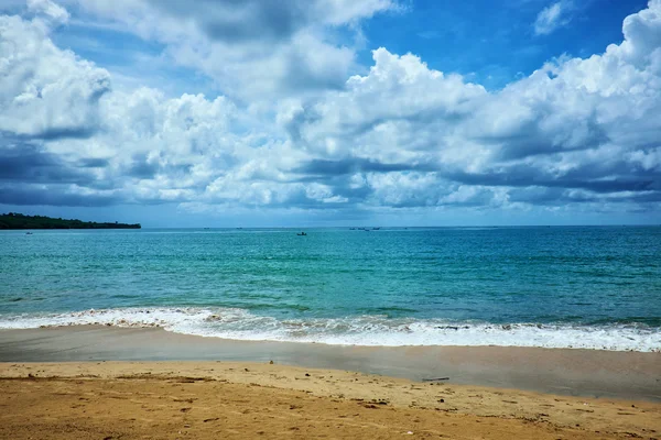 Tropisch strand. Jmbaran — Stockfoto