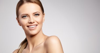 Güzel spa kadını.