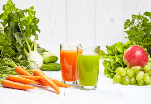 Glasses with fresh juices — Stock Photo, Image