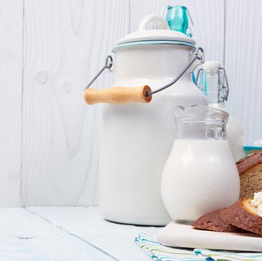 Taze süt ürünleri