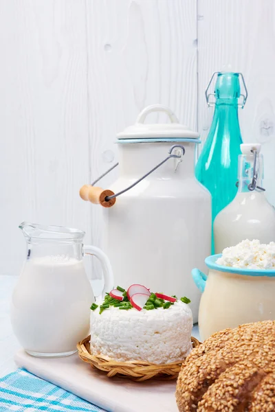 Fresh dairy products — Stock Photo, Image