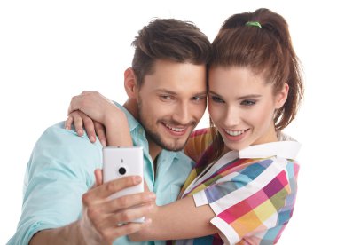 bir selfie alarak mutlu hippi çift