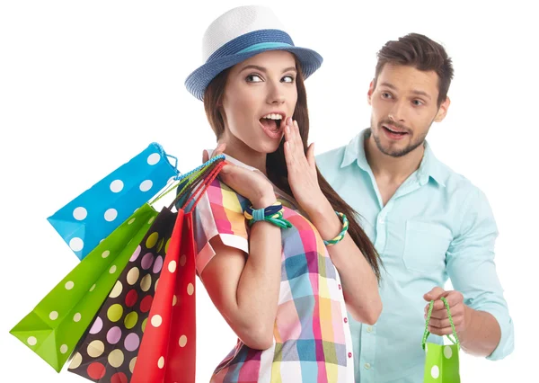 Pareja con bolsas de compras — Foto de Stock