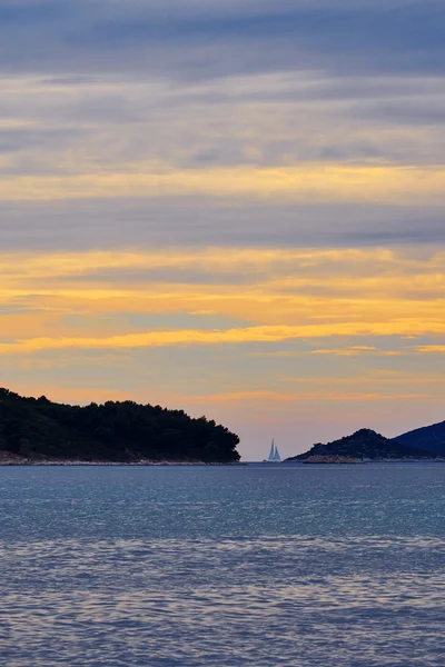 Prachtige zonsondergang in Kroatië — Stockfoto