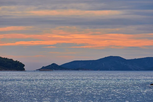 Prachtige zonsondergang in Kroatië — Stockfoto