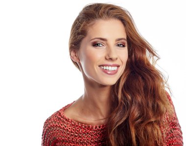 Uzun saçlı kadın.