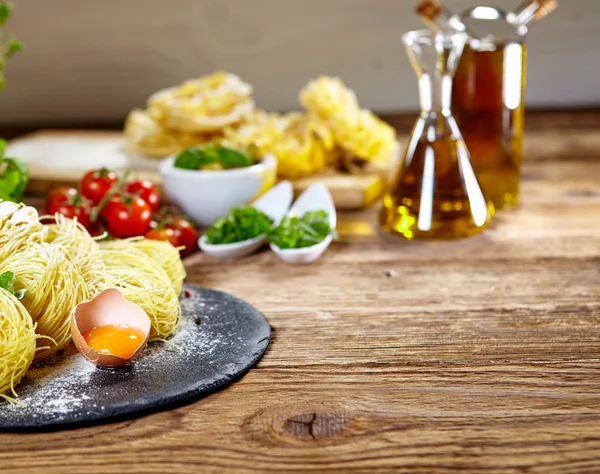 Ingredients for making pasta — Stock Photo, Image