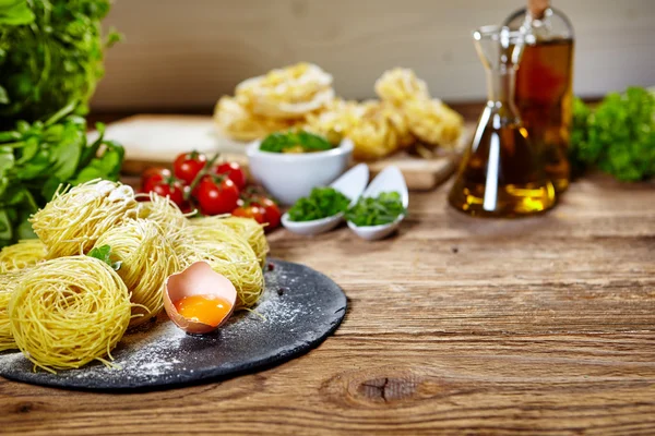 Ingredients for making pasta — Stock Photo, Image