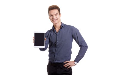 Tabletli genç adam.