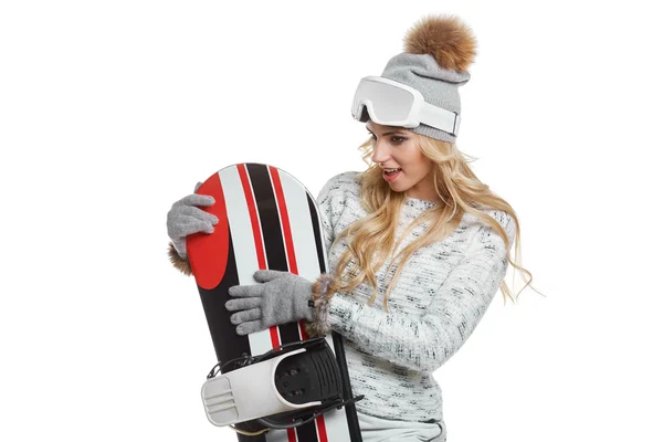 Femme en costume de snowboarder — Photo