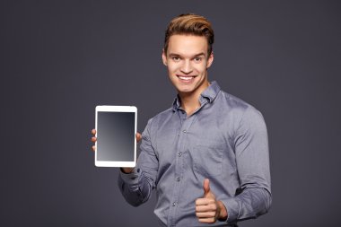 adam gösteren ok işareti