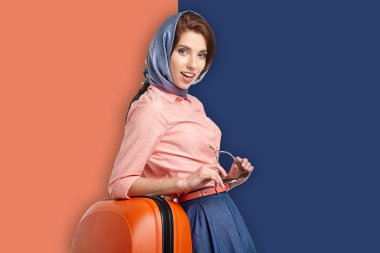 Fularlı kadın moda