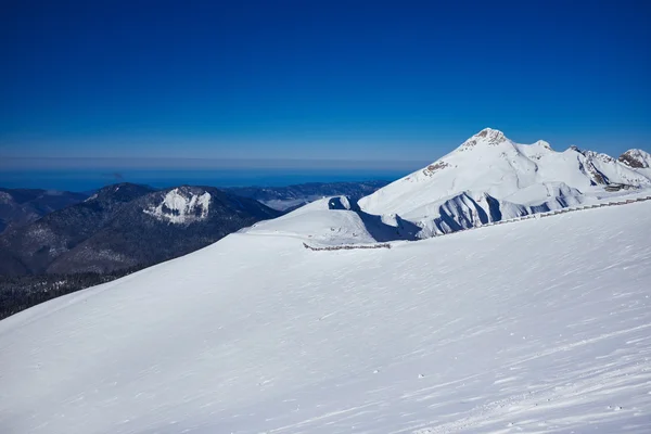 Inverno montanhas panorama — Fotografia de Stock