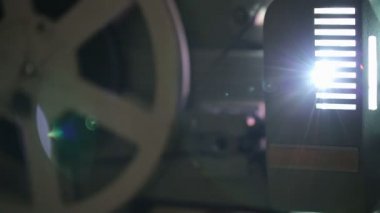 Eski moda film projektör