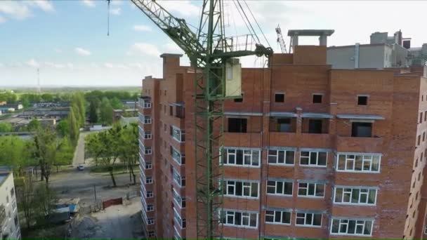 Bouw van sociale woningen - luchtfoto enquête — Stockvideo