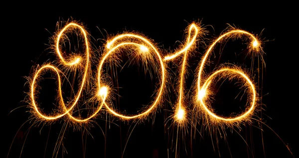 Felice anno nuovo 2016 fatto con scintille sul nero — Foto Stock