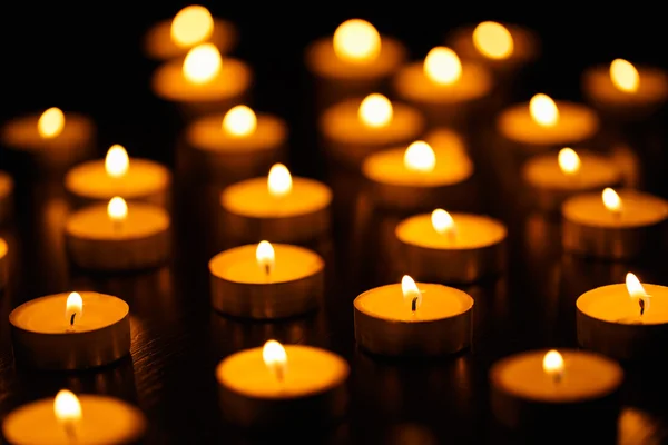 Many burning candles — Stock Photo, Image