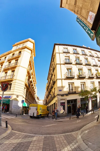 Rua central mais tranquila de Madrid — Fotografia de Stock