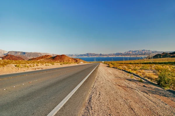 Weg van Lake Mead in de buurt van Hoover Dam — Stockfoto