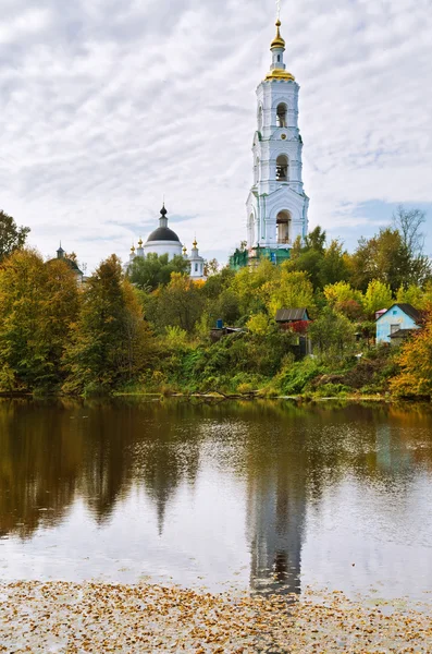 Oude Russische kerk — Stockfoto