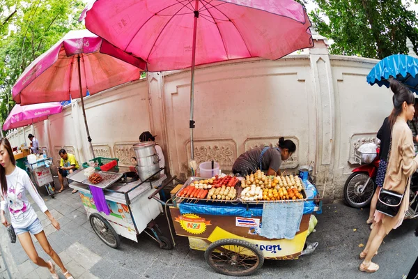 Street vendor expect buyers — Stock Photo, Image