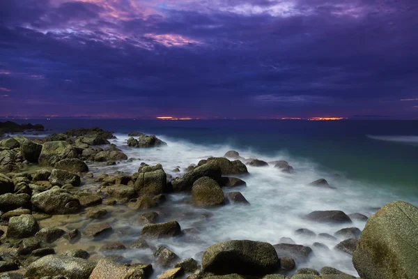 Después del atardecer tropical . —  Fotos de Stock