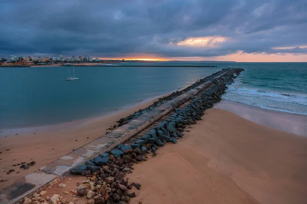 Pier Famoso Vecchio Farol Portimao Molhe Este Sotto Cupo Tramonto — Foto Stock