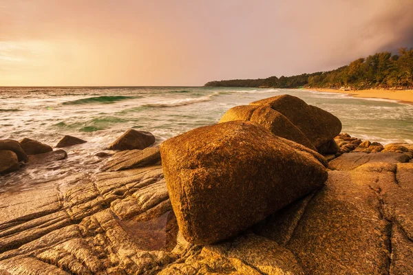 Por do sol tropical. — Fotografia de Stock